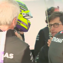 Wolff apologises to Hamilton for 'undriveable' Mercedes